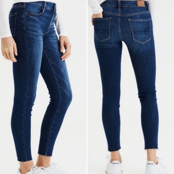 American Eagle Distressed Dark Skinny Jeans Jeggings Crop Cropped Ankle Frayed 2 - Picture 1 of 13